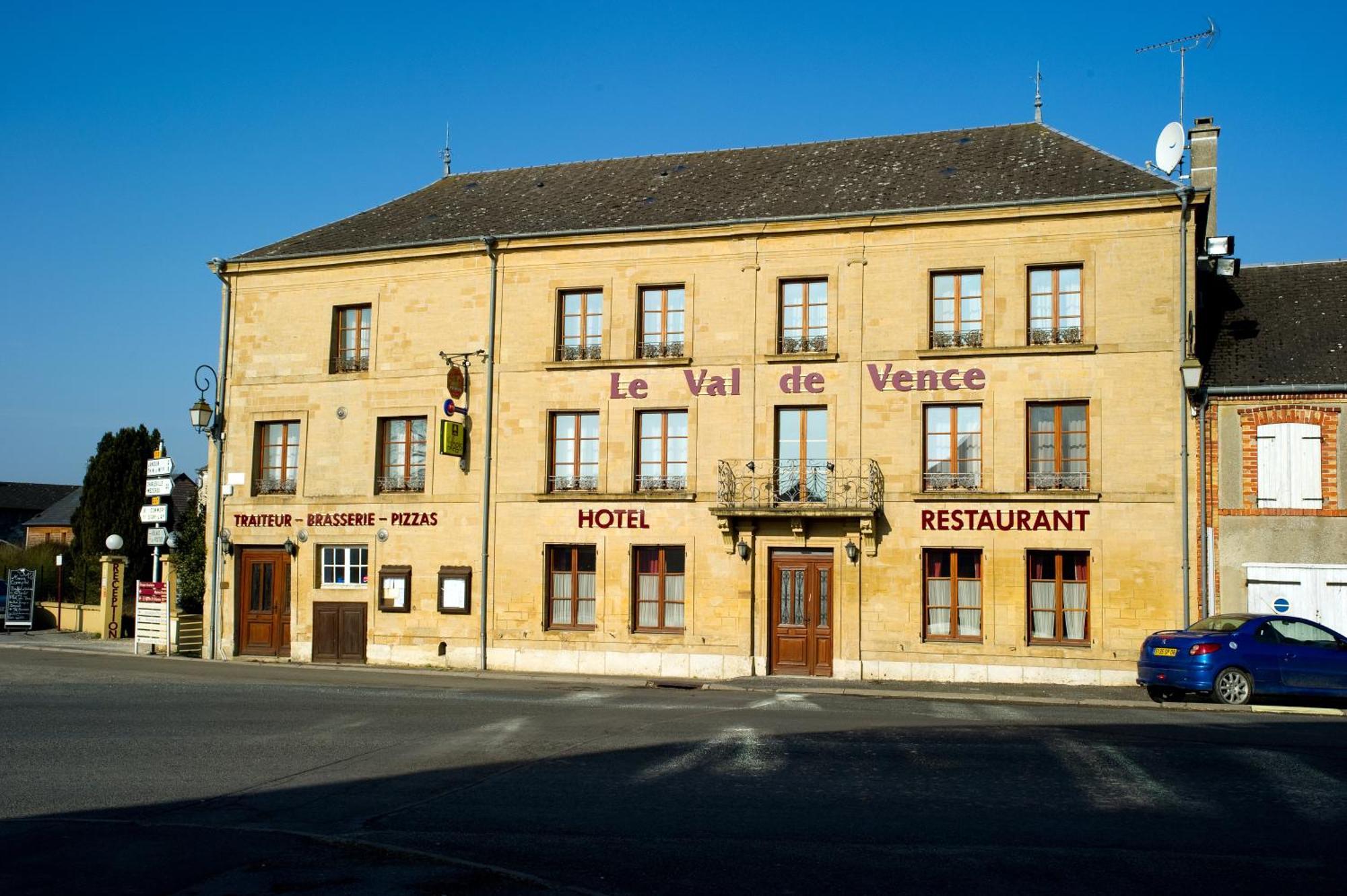 Logis Hotel Le Val De Vence Launois-sur-Vence Luaran gambar